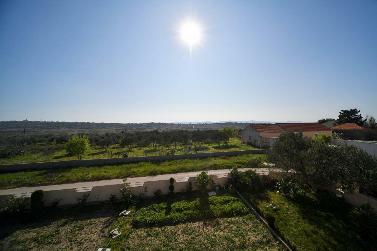 Apartman Novokmet-Crno Hotel Zadar Exterior photo